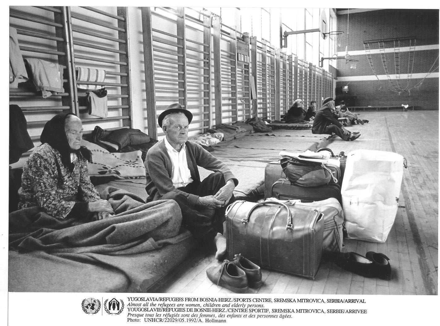 Flygtninge fra Bosnien & Herzegovia, ankomst Serbien, 1992. Foto: Dansk Flygtningehjælp.